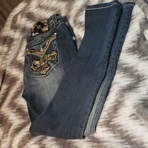 Too lose for me around the waist.